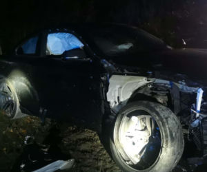 Pilne! Na drodze Starachowice-Lubienia zderzyły się dwa samochody osobowe. Są poszkodowani w tym nastolatka