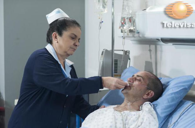 Nieposkromiona miłość. Alonso (Flavio Medina), Rosario (Tina Romero)