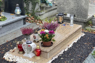 Tak wygląda grób Magdaleny Majtyki przed 1 listopada