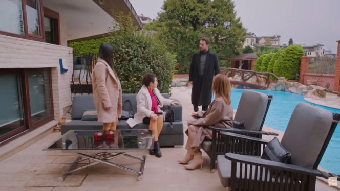 Miłość i nadzieja, odc. 351. Kuzey, Cavidan, Bahar, Feraye