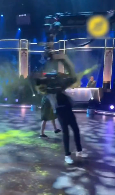  Ekolodzy wtargnęli na scenę "Tańca z gwiazdami"! Gorzko tego pożałowali