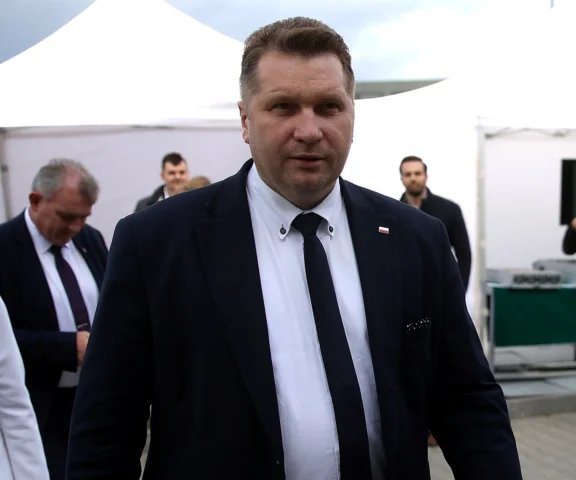 Polacy ocenili wybór Czarnka jako kandydata PiS