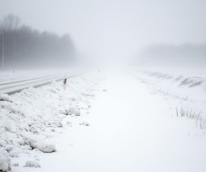 Potężne śnieżyce w Warmińsko-Mazurskiem. Co zwiastuje czerwony alert IMGW?