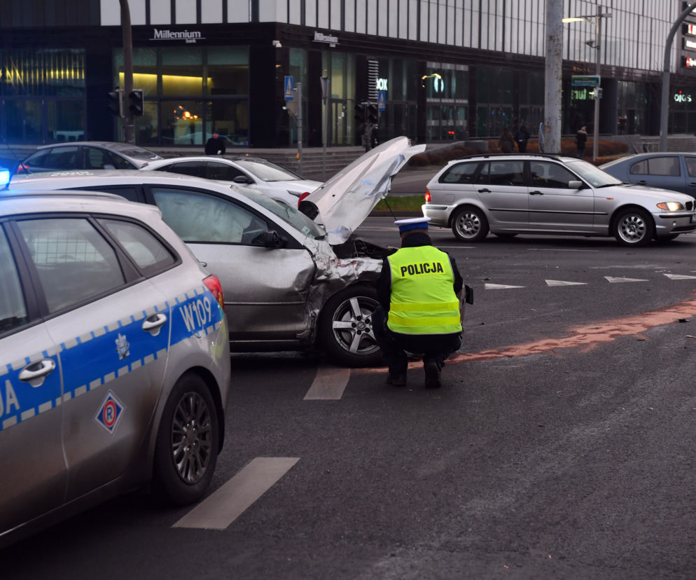 Szczecin: Wypadek karetki pogotowia.
