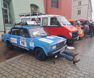 34. finał WOŚP w Krakowie. Legendarne pojazdy ZŁOMBOL na Małym Rynku