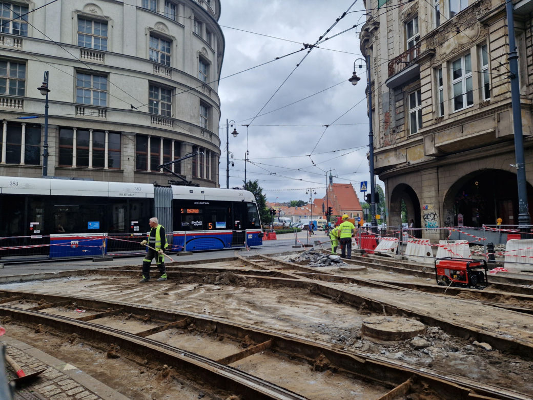 Utrudnienia dla pasażerów. Ulica Gdańska bez tramwajów