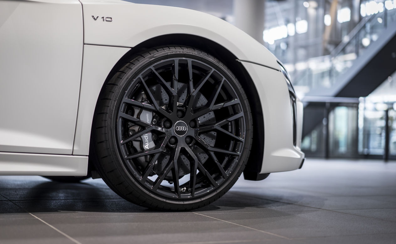 Audi R8