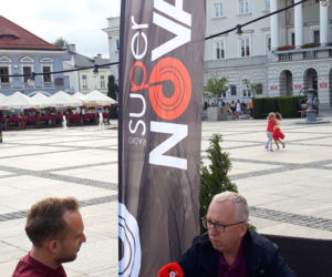Super Lato w Kielcach. Zdjęcia z naszego mobilnego studia w ogródku letnim klubu Maska