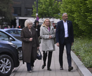 Politycy PiS jadą na wyjazdowe posiedzenie klubu