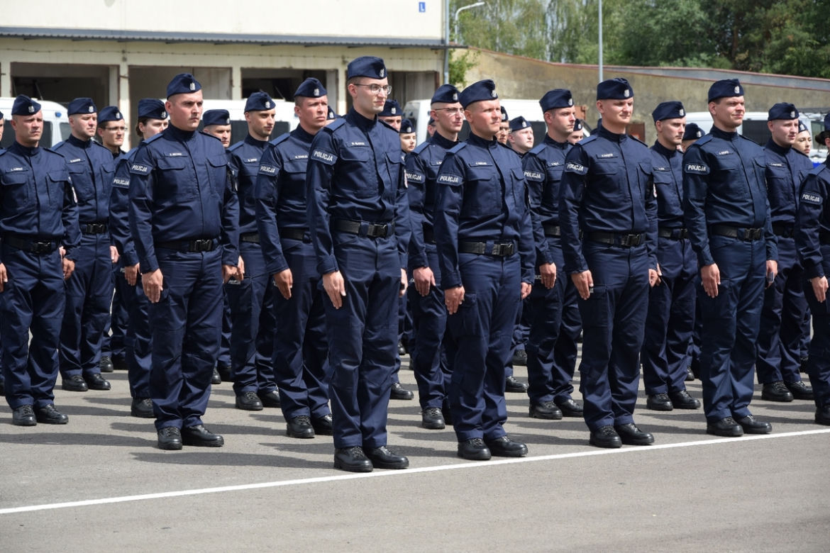 Nowi funkcjonariusze policji na Podkarpaciu [GALERIA]