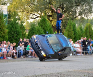Widowiskowe Monster Truck w Grudziądzu! Zobacz kaskaderskie show na stadionie żużlowym