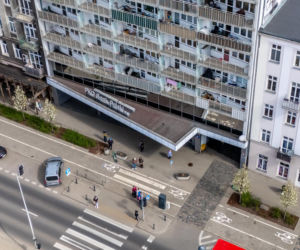 Blok przy Targowej 42 w Warszawie