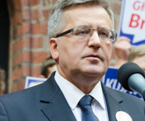 Komorowski zgarnie na koniec 60 000 zł