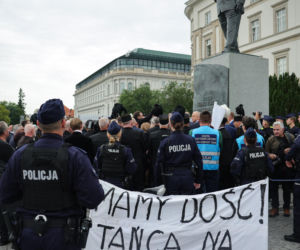 Obchody miesięcznicy smoleńskiej w Warszawie