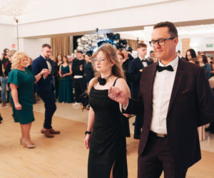 Studniówka 2026 maturzystów Zespołu Szkół Zawodowych nr 1 w Starachowicach