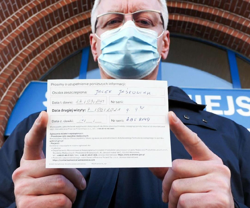 Jacek Jaśkowiak porównał szczepienie do walki ze znanym bokserem. Bardziej dokuczliwa była AstraZeneca