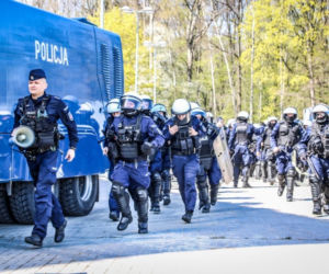 Tak policjanci przygotowują się do starć z pseudokibicami