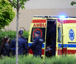 Zabarykadował się w łazience z nożem. Na warszawskiej Woli znaleziono ciało 67-letniej Ewy