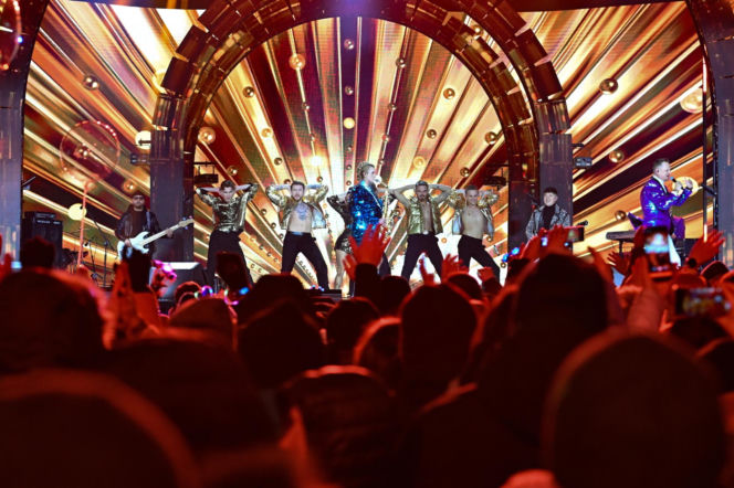 Sylwester z telewizją Republika