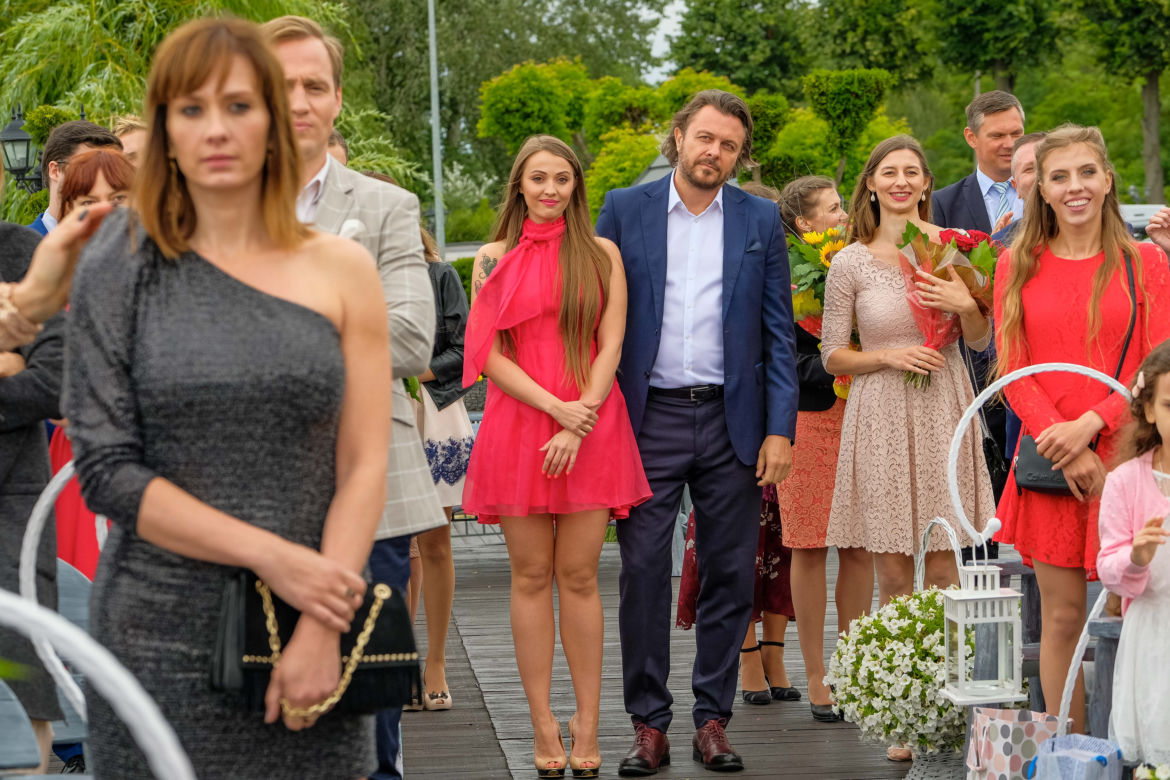 Przyjaciółki, odc. 170: Zuza (Anita Sokołowska), Janek (Marek Bukowski), Sabina (Anna Jażdżyk)