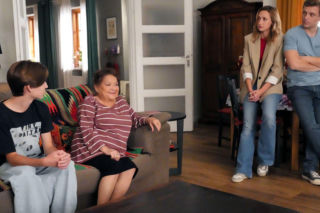 Barwy szczęścia odc. 3339. Lucyna (Grażyna Zielińska), Emil (Artem Malaszczuk), Asia (Anna Gzyra), Hubert (Marek Molak)