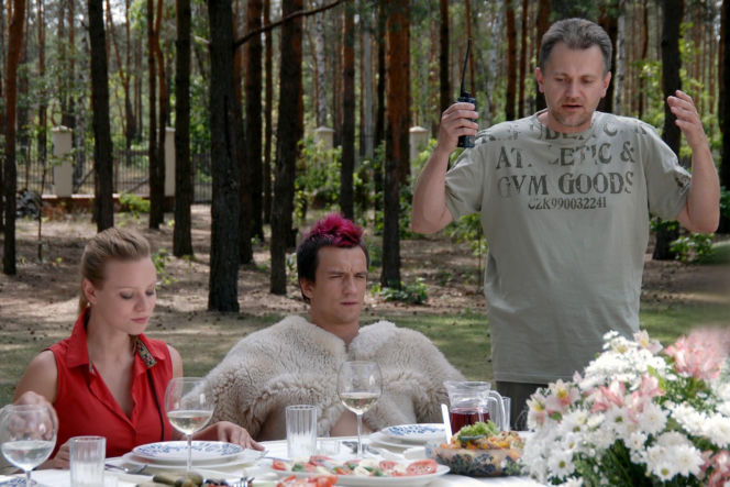 Michał Czernecki z różowym irokezem! Tak aktor wyglądał 20 lat temu