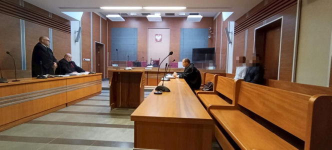 Rafał i Aleksander pobili Adama Niedzielskiego w centrum miasta. Były minister okazał im łaskę