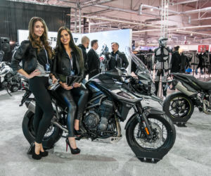 Hostessy na Warsaw Motorcycle Show