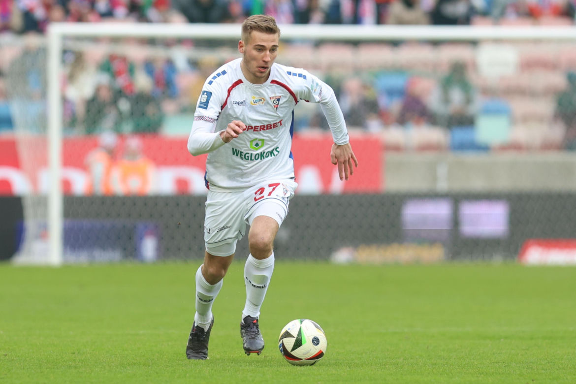 Górnik Zabrze zmierzył się z Puszczą Niepołomice. Na trybunach niemal 15 tys. kibiców