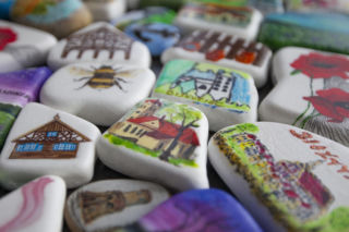 Znalazłeś kamień w Krakowie? To może być zaproszenie na Warmię i Mazury