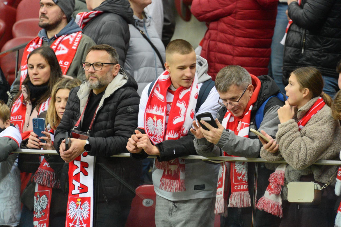 Polska - Holandia: Kibice na meczu. Znajdź się na trybunach