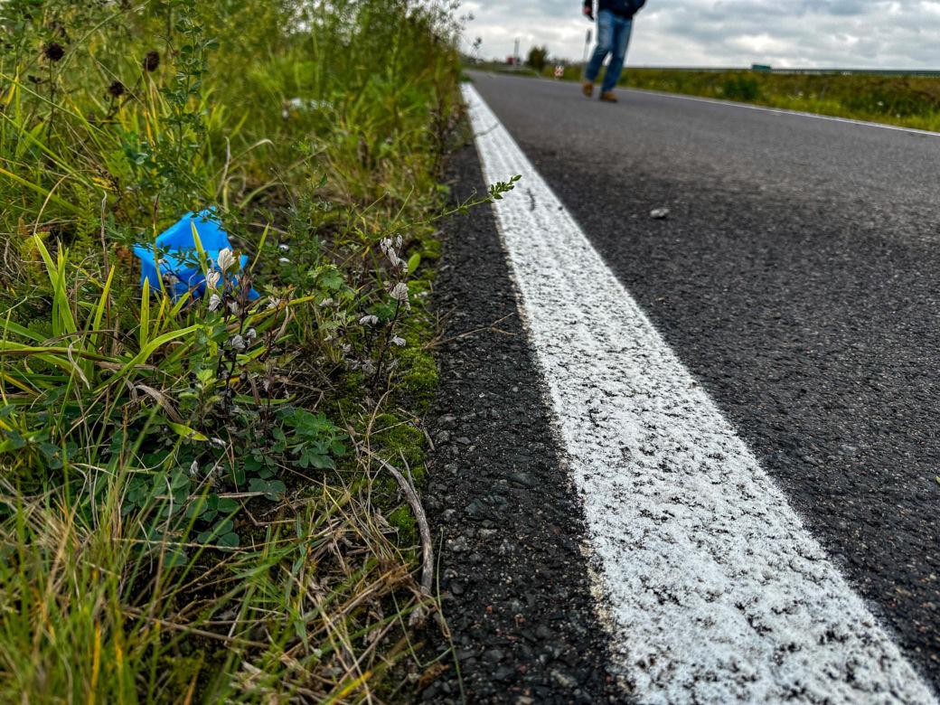 15-latek na hulajnodze zginął pod kołami Opla