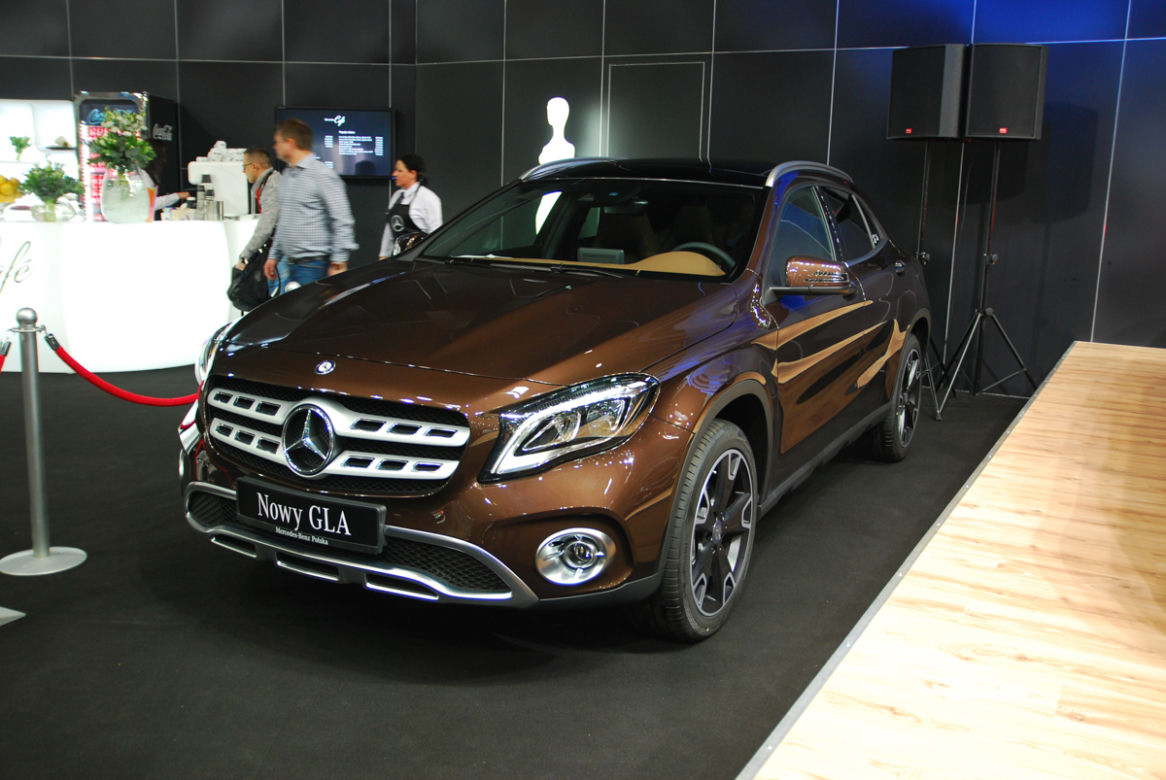 Stoisko Mercedesa - Targi Poznań Motor Show 2017