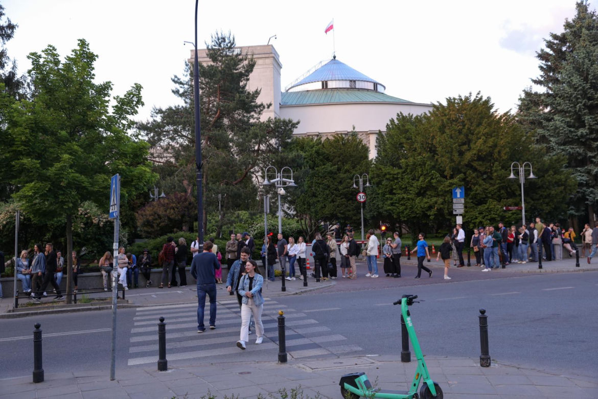 Kolejka do Sejmu