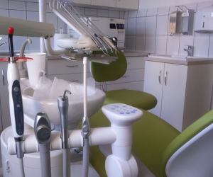 Nowy gabinet stomatologiczny w piętnastce na Podgórzu