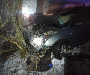 Zderzenie ciągnika z osobówką! Groźny wypadek pod Obornikami