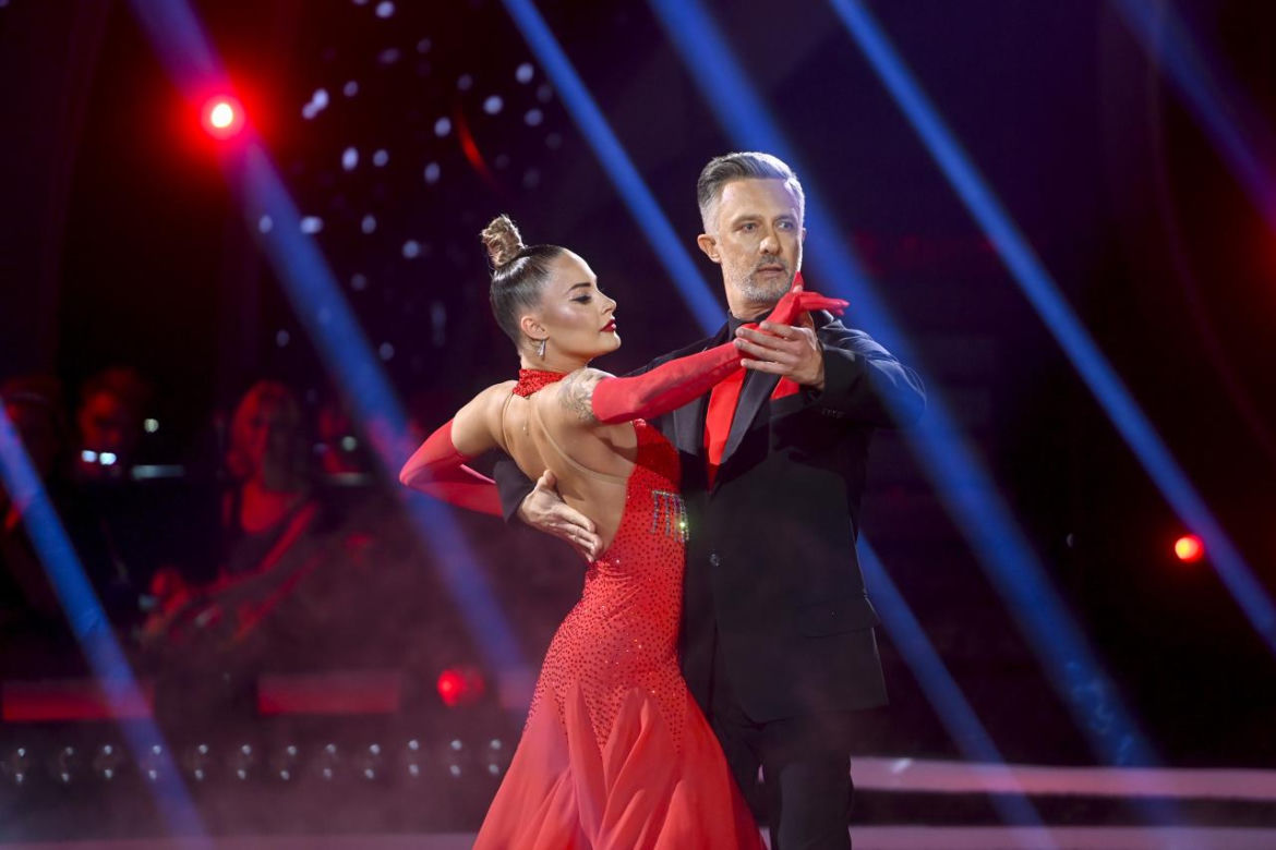 Łukasz Płoszajski, Wiktoria Omyła