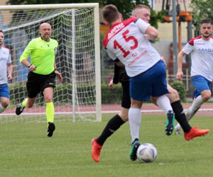 IV liga wraca do gry: Przed nami 20. kolejka i trudne wyjazdy naszych drużyn