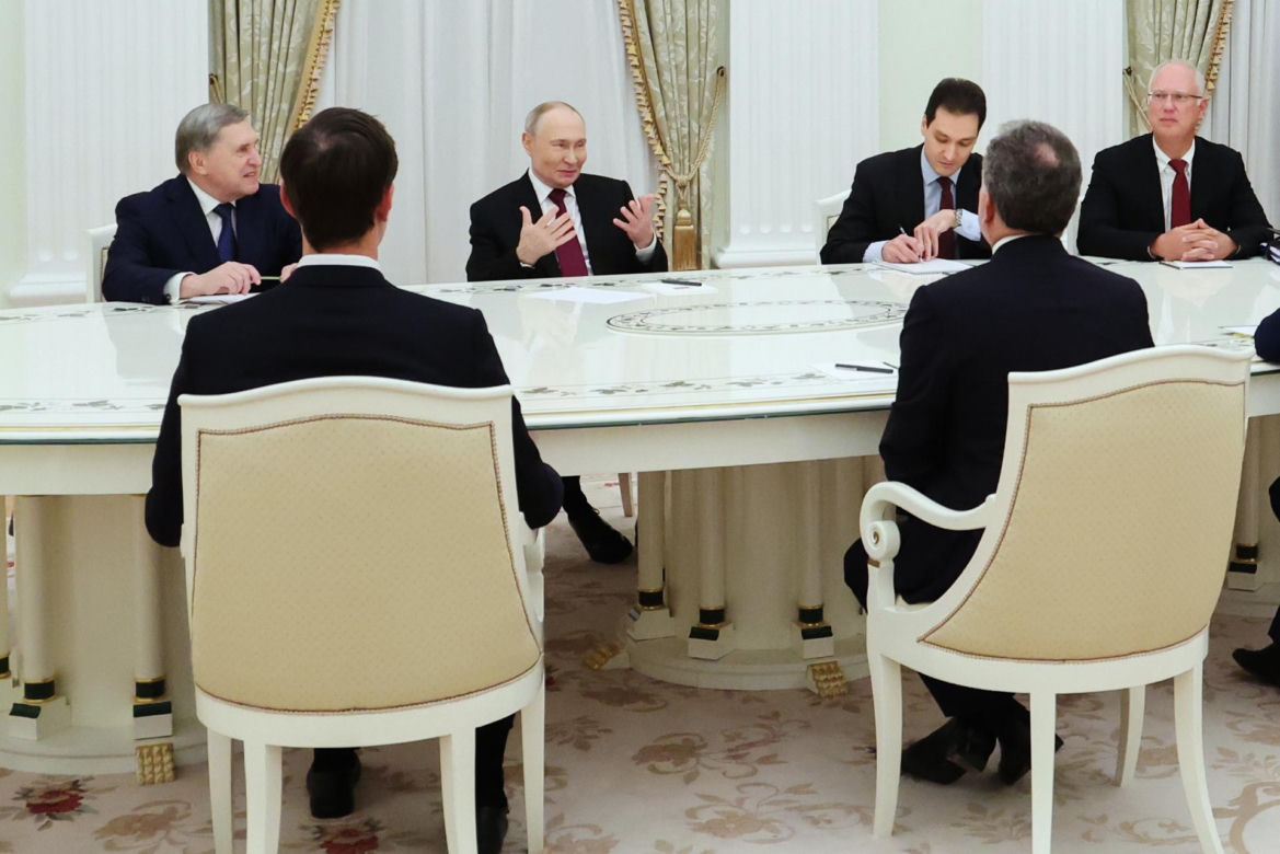 Prezydent Rosji Putin spotyka się ze specjalnym wysłannikiem USA Witkoffem na Kremlu