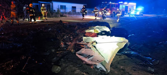 Wypadek BMW w miejscowości Pieńki