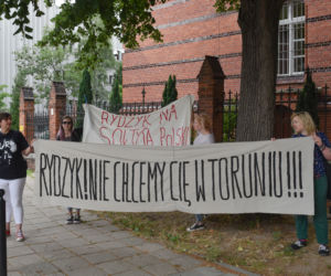 O. Rydzyk, który ponownie stanął przed sądem w Toruniu za nie udzielenie informacji finansowych fundacji Lux Veritatis