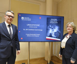 Miałam z tatą jechać do Smoleńska. Córka wspomina Czesława Cywińskiego