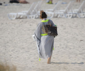 Marta Manowska na plaży