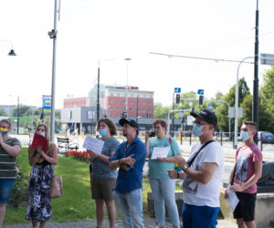 W Zabrzu tak cuchnie, że nie da się wytrzymać. Protest: Mamy dość smrodu!