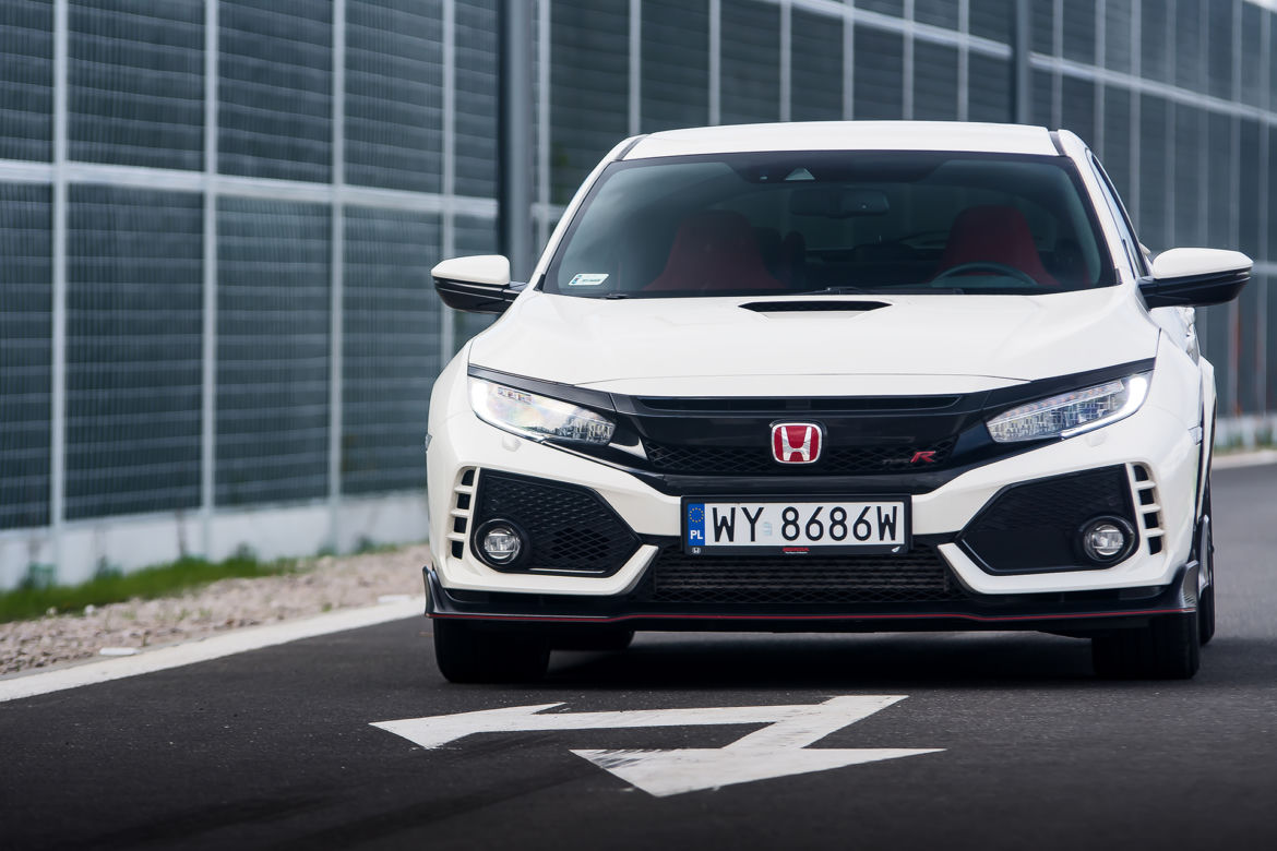 Honda Civic Type R 2.0 i-VTEC Turbo 320 KM