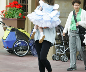 Katie Holmes i Suri