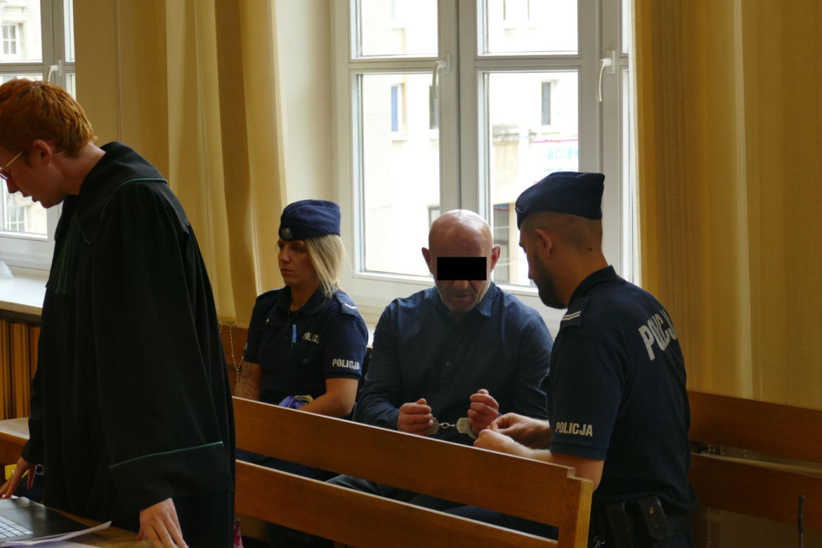 W zabójstwach domowych sprawcy sięgają po to narzędzie, które mają akurat pod ręką