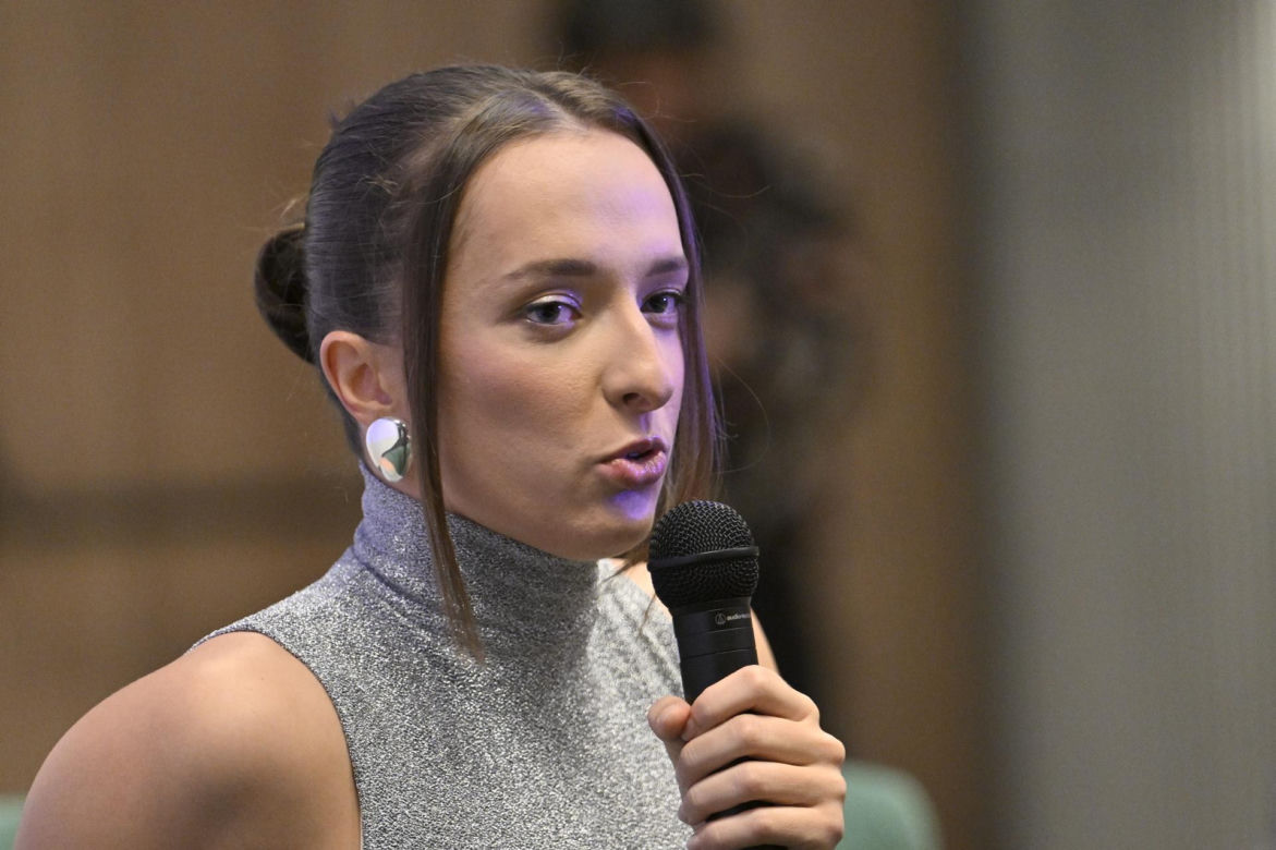 Iga Świątek i Daria Abramowicz na konferencji