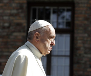 Papież Franciszek w obozie Auschwitz Birkenau