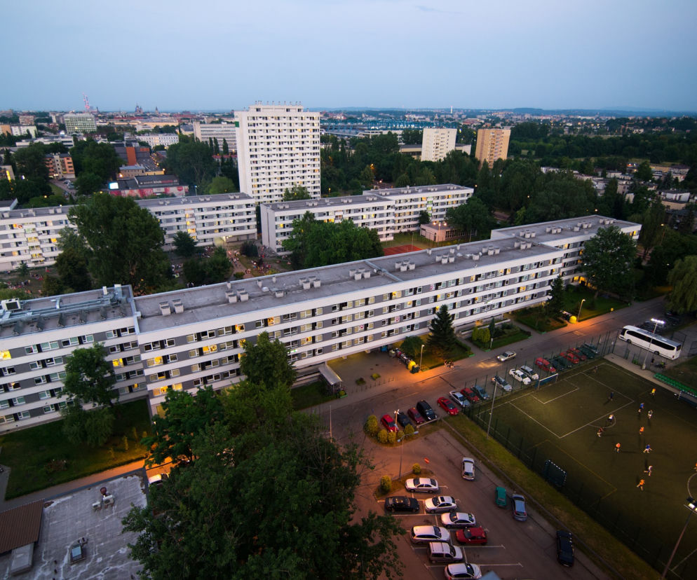 Nowe zalecenia dla studentów AGH w związku z koronawirusem. [AUDIO]